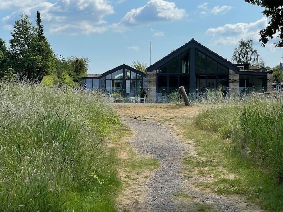 Luksus Hus I 1St Raekke, All-Incl Top Komfort Med Spa Og Skov Strøby Ladeplads Dış mekan fotoğraf